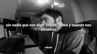 Auronplay cantando &#39;Te he echado de menos&#39; - Pablo Alborán (lyrics)