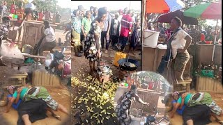 Download lagu Amukubye Esepiki Kumutwe/Bekubye Namwambula Engoye/Chips Zona Baziyiye Wansi/Tebeyagala Wade mp3 Download lagu Amukubye Esepiki Kumutwe/Bekubye Namwambula Engoye/Chips Zona Baziyiye Wansi/Tebeyagala Wade mp3