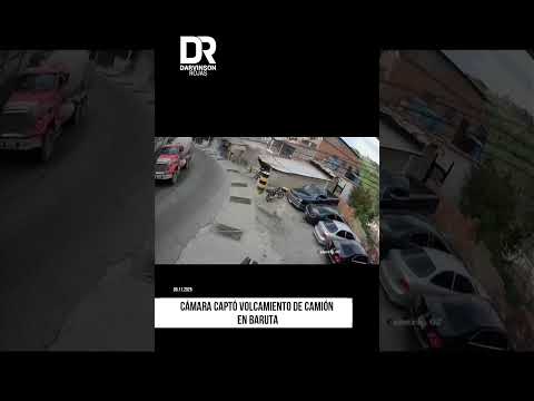Cámara registró fuerte accidente en Baruta
