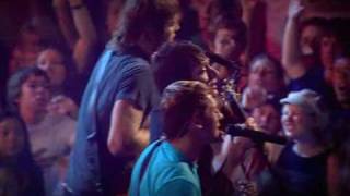 Hillsong United - Tell The World (Live in HQ)