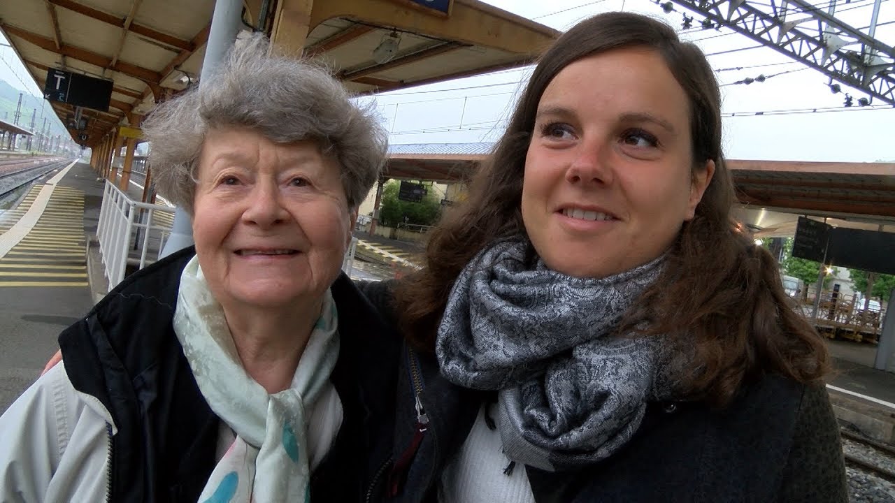 LOURDES le journal des grâces #41 La grâce de l'amitié Michèle et Inès