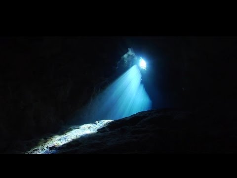 Headstrong Ft. Ghost Wars & Carrie Skipper - Angel Blue Eyes (Aurosonic Progressive Mix)