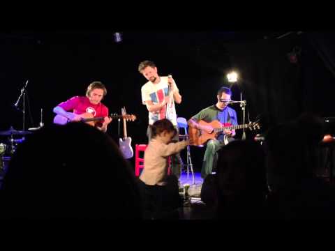 Marcilo Agro e il duo Maravilha - Sicuramente facile