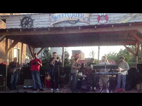 Wade in the Rhythm at SweetWater Brewery