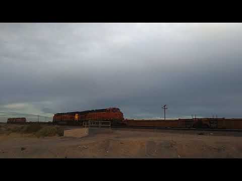 WB BNSF Baretables/Empty Spine Cars Train At Lenwood CA! #bigbossrailfanner