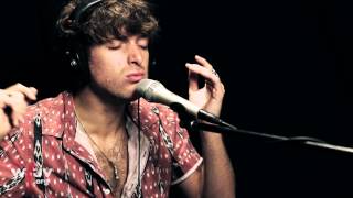 Paolo Nutini - &quot;Let Me Down Easy&quot; (Live at WFUV)