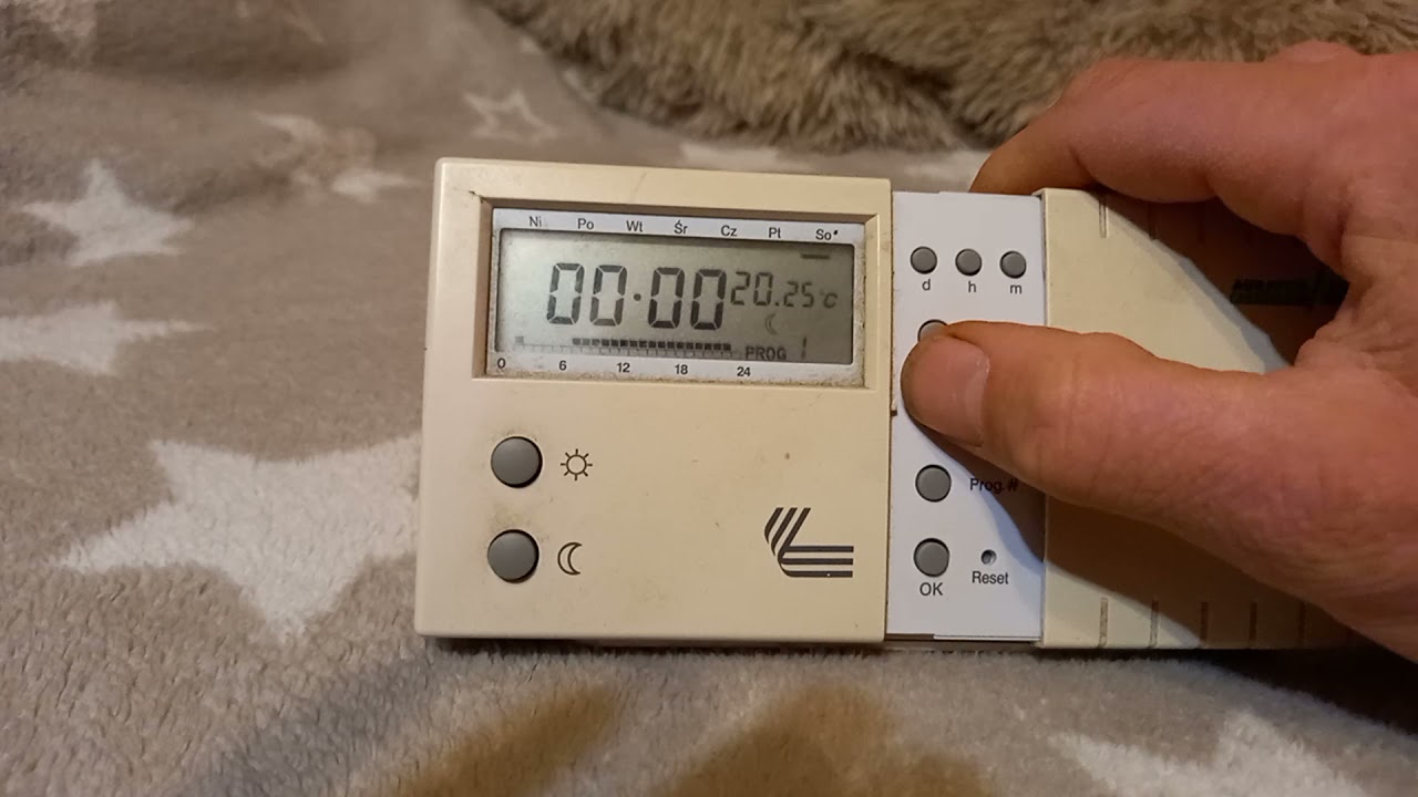 Jak Ustawić sterownik na dni i godziny z odpowiednią temperaturą.