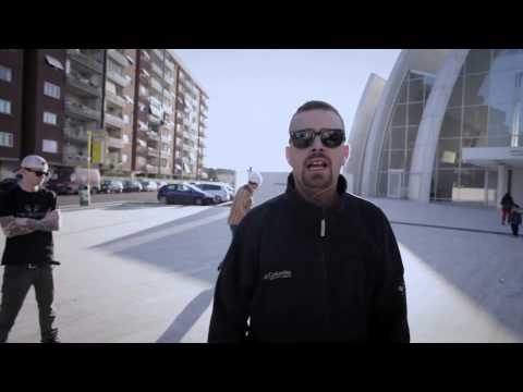 IN THE PANCHINE   Riunire la banda HD  1080