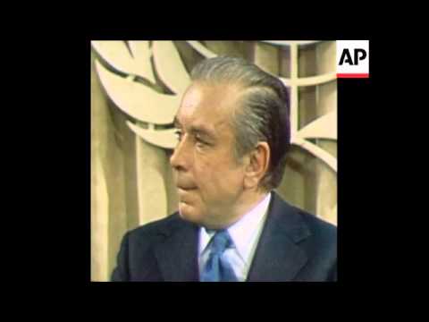 SYND 7 1 77 SOVIET AMBASSADOR TO THE UN TALKS TO PRESS