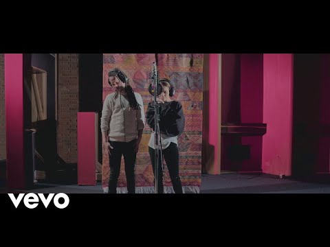 Debi Nova - No Nos Sobran los Domingos (Versión Bachata) ft. Vicente García