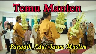 Download lagu Temu Manten Panggih Adat Jawa Kebo Giro Indonesian Muslim Traditional Wedding mp3