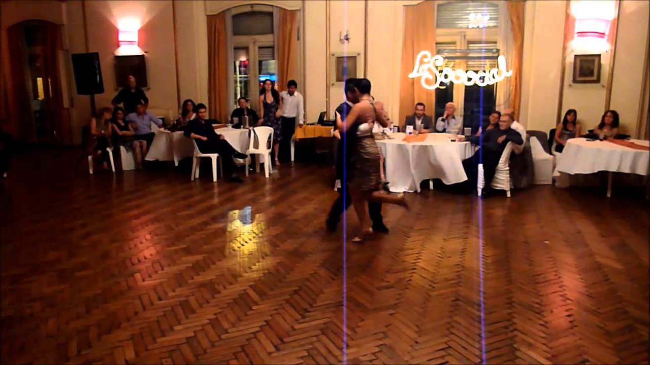 Krishna Olmedo y Evangelina Latigano VALS "Loca de Amor" (Rodolfo Biagi)