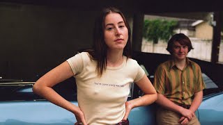 LICORICE PIZZA – Official Trailer (Universal Pictures) video