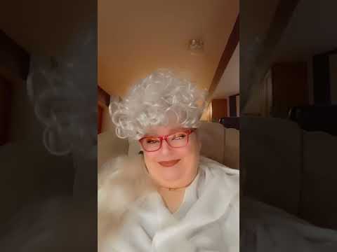 Mystyk Maureen Langan don’t make me hate you