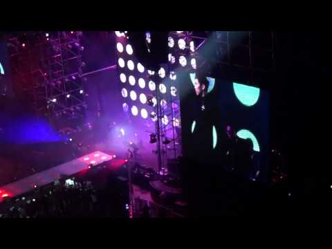 [Fancam] 20120324 Kim Hyun Joong TGC in Shanghai - Do You Like That