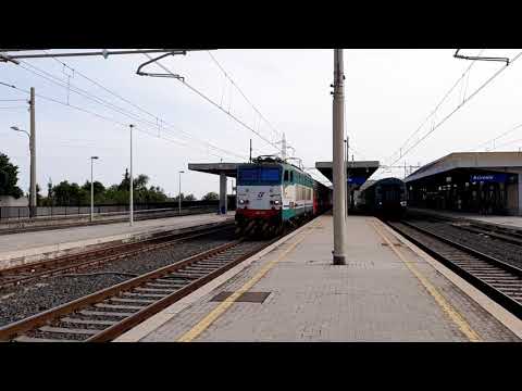 E656.462 ICN 1554 Siracusa -Milano sull'illegale della stazione di Acireale