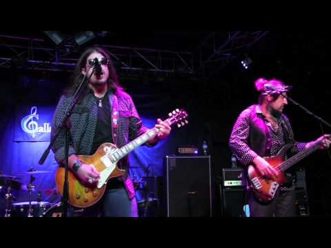 ''CAN'T TAKE IT NO MORE'' - SUPERSONIC BLUES MACHINE @ Callahan's, July 2017