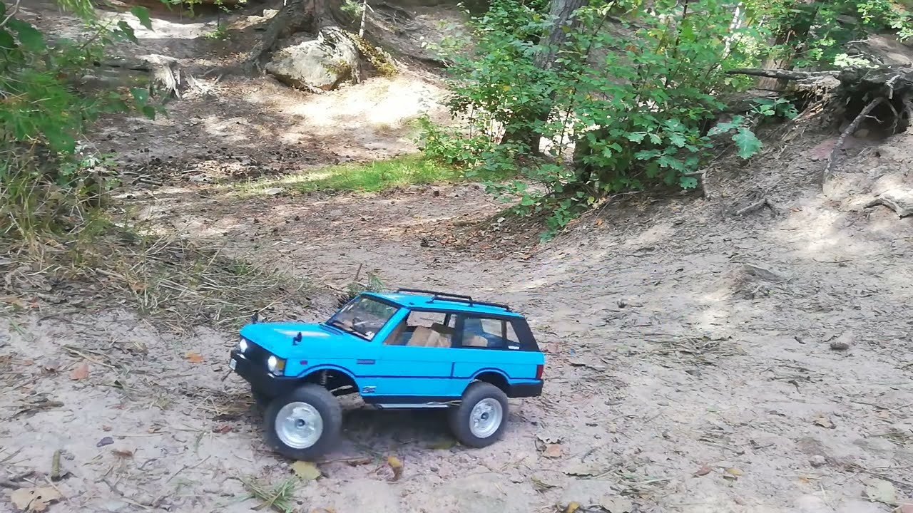 RC auto Range Rover 1970, modrá + náhradní baterie
