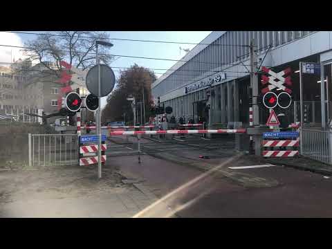 RET metro door Rotterdam alexander