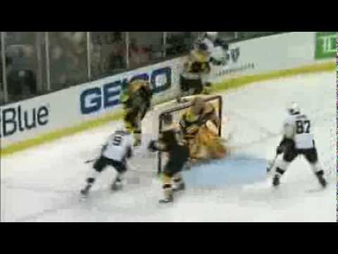 Sidney Crosby Goal Against Bruins 4/3/12