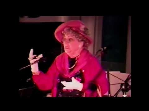 HANKA BIELICKA W PARKU PADEREWSKIEGO - TORONTO ROK 1992