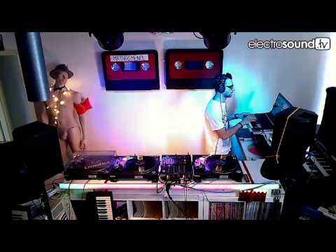 Tapedeck with Mathias Meindl and guest tomtomgroove