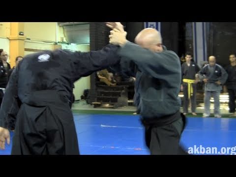 How to do Renyo kata against half clinch, collar tie, advanced - Ninjutsu technique for Akban wiki
