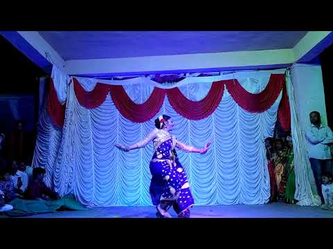 Email internet varti ala Marathi lavni by Dipali Naigaonkar