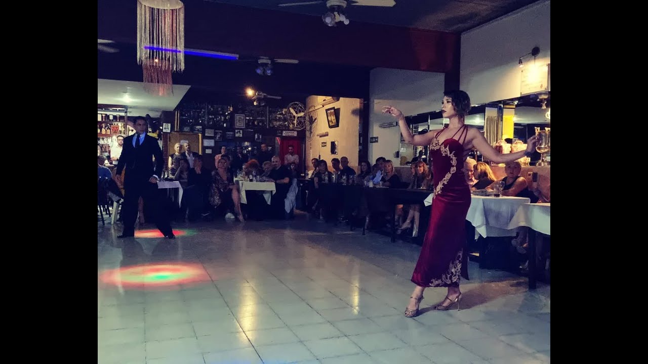 JULIÁN SÁNCHEZ & BRUNA ESTELLITA || "El puntazo" (Tango Bardo)