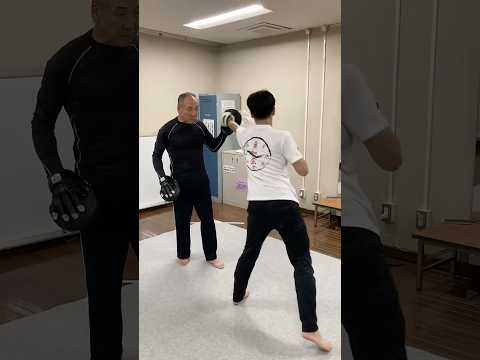 せんどー練習二日目のジャブ