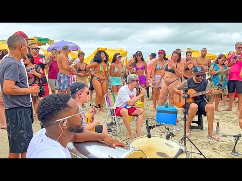 Pagode na Praia - Coração Partido / Nosso Primeiro Beijo / Até Que Durou