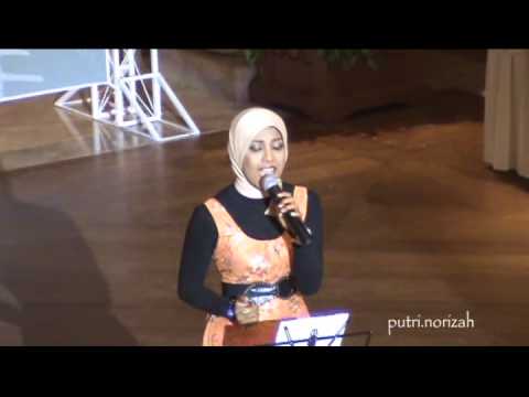 Putri Norizah (Brunei) -  后来 Hou Lai (Mandarin version)