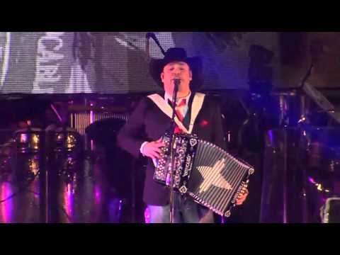 El Amigo Que Se Fue (en vivo) - Intocable