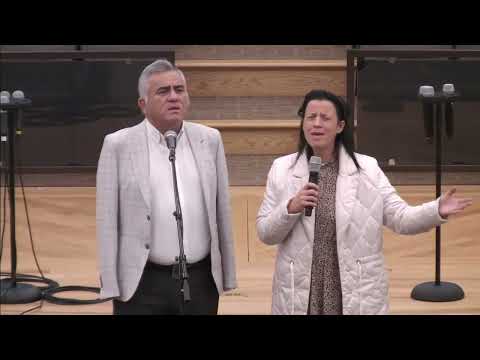 Străbătând în lung și-n lat  Sergiu & Ligia Nichescu