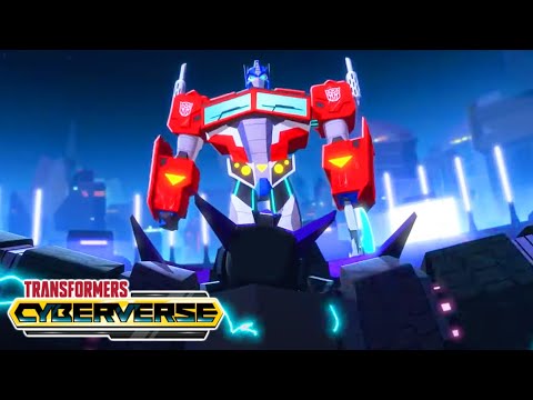 Optimus Prime Fights Back | Transformers: Cyberverse | Animation | Transformers Official