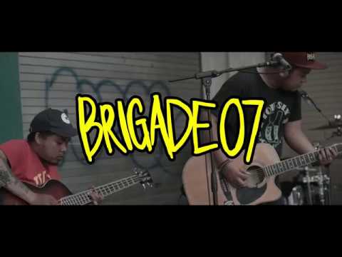 Brigade 07 - Feeling Sorry (Accoustic Session)