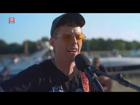 Mads Langer, Peter Sommer og Lis Sørensen - Frit Land | Sommertogtet | DR1