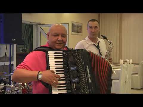 Moze li pesma 2018  Bozin i Cimeri  - Ljubisa Bozinovic  Black and white