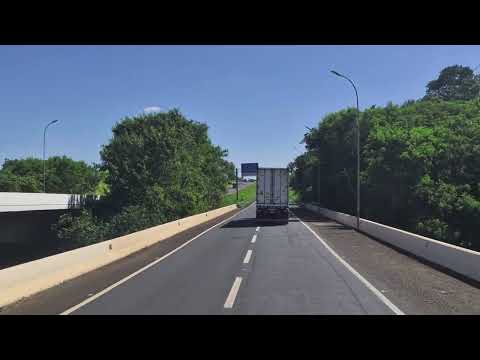 EP 110/25. Ssindo do Paraná; entrando em São Paulo. A Serra de Ocauçu.