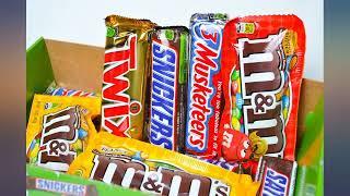SNICKERS, TWIX, MILKY WAY &amp; 3 MUSKETEERS Variety Pack Full Size Bulk Milk Chocolate review