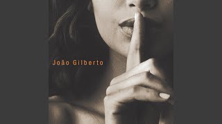 Kadr z teledysku Coracao Vagabundo tekst piosenki Joao Gilberto