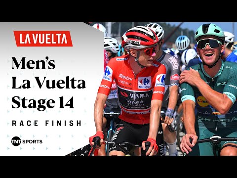 FOUR IN A ROW! 🤩 | 2025 La Vuelta a España Stage 14 Final KM's | TNT Sports Cycling