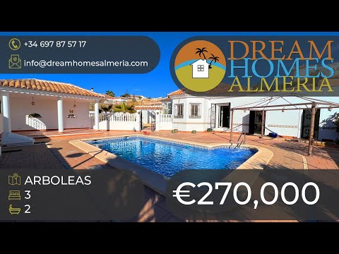 Immaculate 3 bed, 2 bath villa with two guest annexes and stunning views in Arboleas