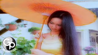 Download lagu Fenty Nur - Kasih ( Karaoke) mp3