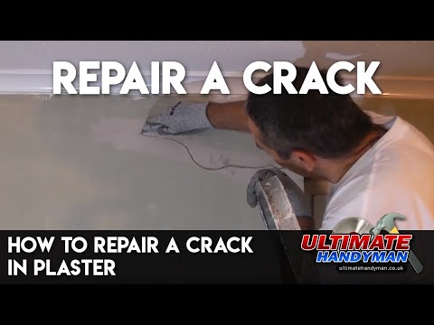 How to repair a crack in plaster