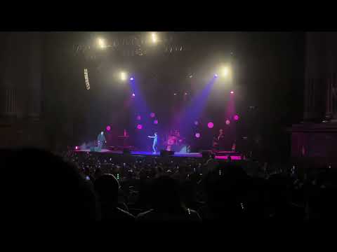 Marwán y Leonel García - La Vida Cuesta (Teatro Metropolitan)