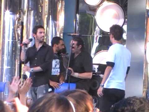 TRL ON THE ROAD FUORI ONDA - Zero Assoluto - 12/07/10 - Catania