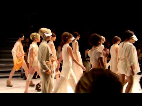 LGFW SS2012 Melissa Nepton final walk