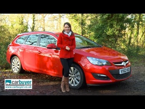 Vauxhall Astra estate review - CarBuyer