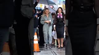 Sarah Jessica Parker &amp; Kristin Davis on set filming “ And Just Like That” S2. #sexandthecity